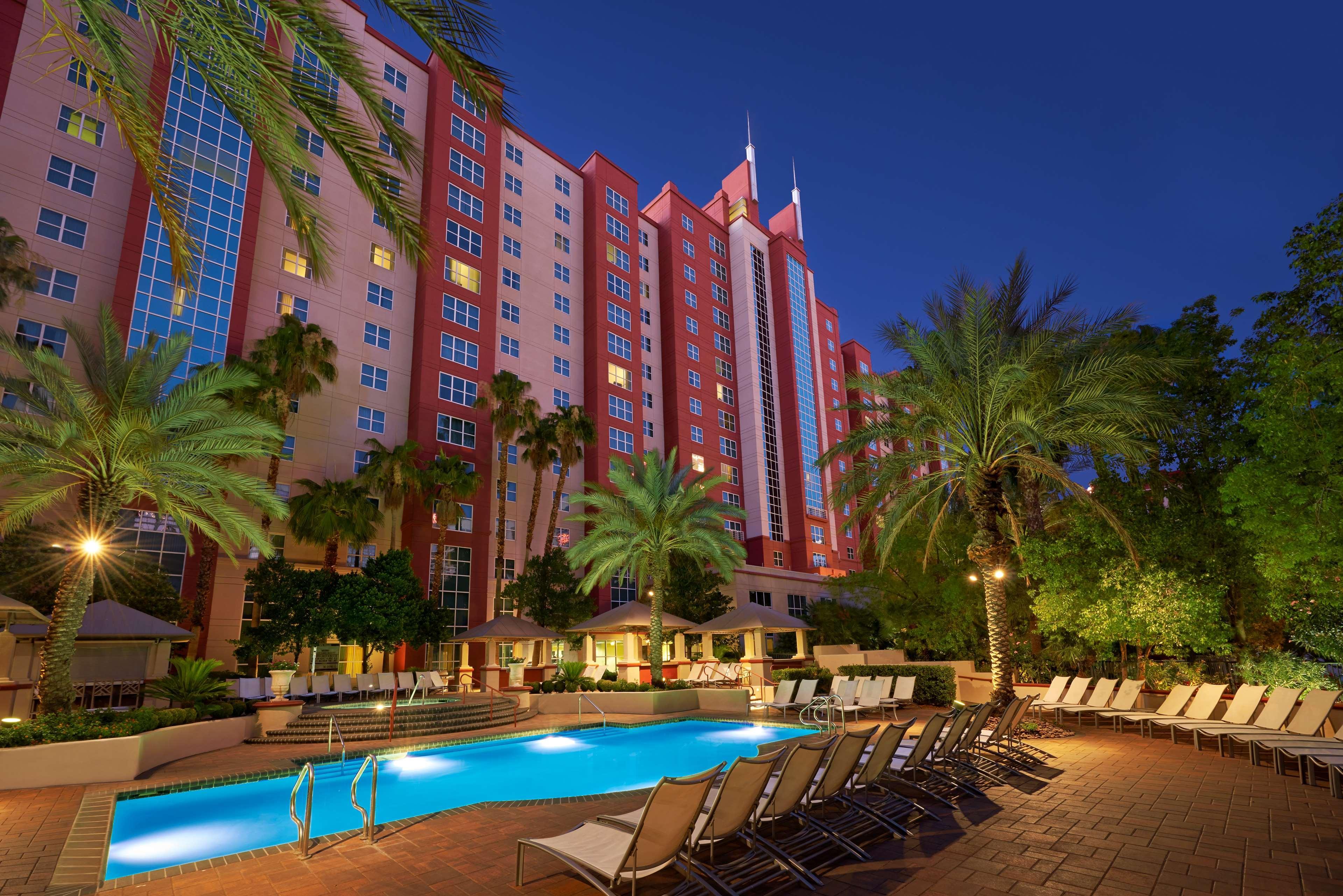 Hilton Grand Vacations Club Flamingo Лас-Вегас Экстерьер фото